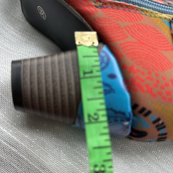 Ankle Boots Bohemian Floral Embossed eur 38 US size 7 heel 2.5” NWOT - Picture 9 of 16